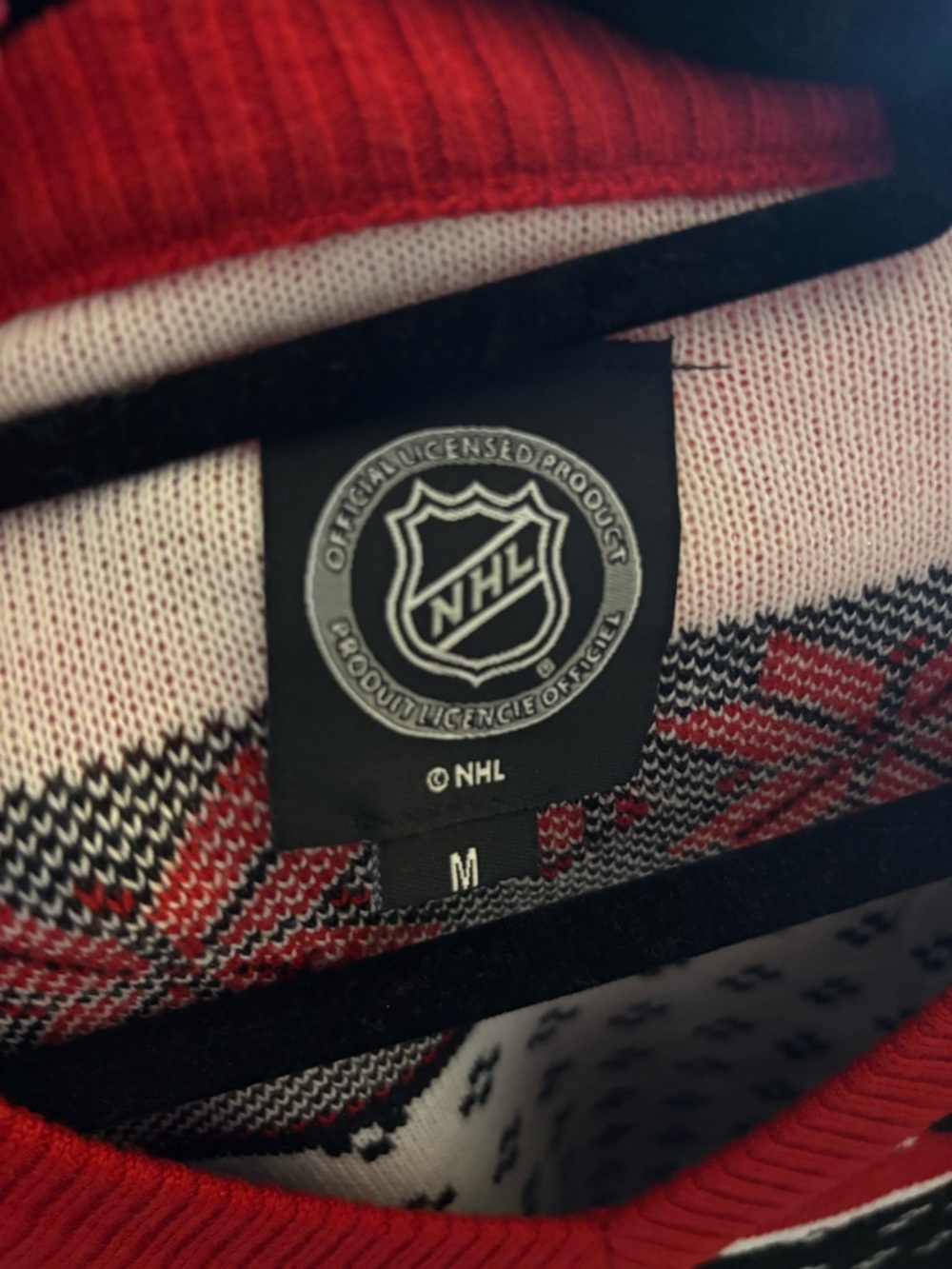 NHL Blackhawks Holiday Sweater - M - Picture 3 of 4